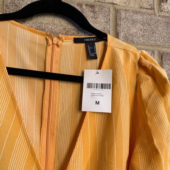 NWT FOREVER 21 STRIPED WRAP ROMPER - Picture 6 of 9